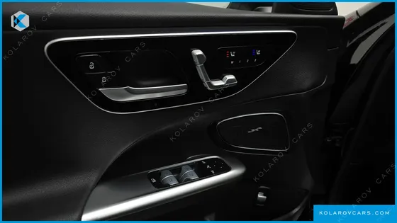 MERCEDES C-CLASS C300 4MATIC AVANTGARDE