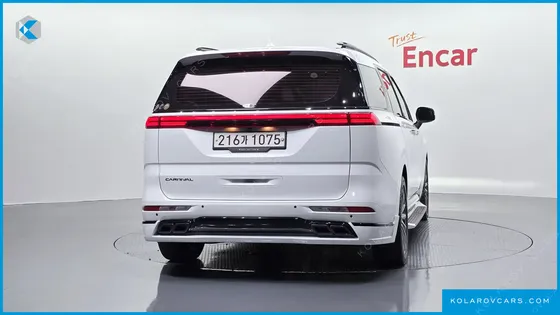 KIA CARNIVAL GASOLINE 9-SEATER PRESTIGE