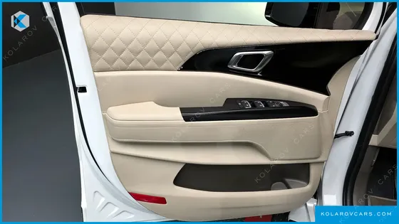 KIA CARNIVAL GASOLINE 9-SEATER PRESTIGE