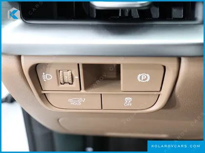 HYUNDAI GRANDEUR 2,5 GASOLINE 2WD
