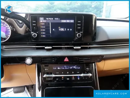 KIA CARNIVAL 9-SEATER NOBLESSE