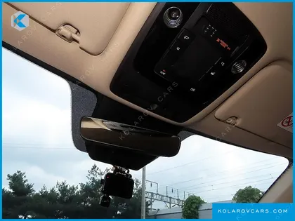 KIA CARNIVAL 9-SEATER NOBLESSE