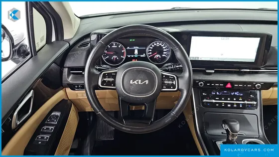 KIA CARNIVAL 9-SEATER PRESTIGE