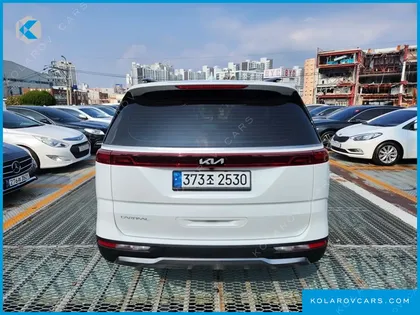 KIA CARNIVAL 9-SEATER NOBLESSE