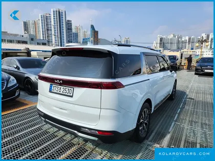KIA CARNIVAL 9-SEATER NOBLESSE