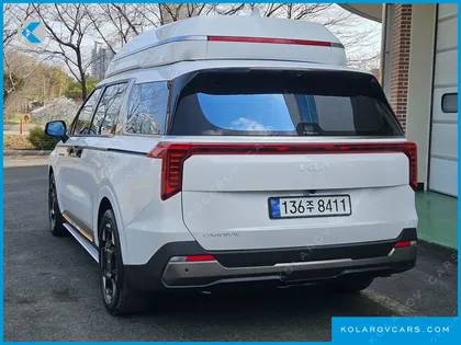KIA CARNIVAL 9-SEATER HI LIMOUSINE