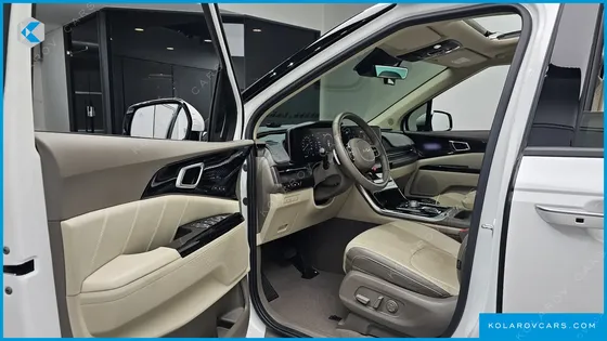 KIA CARNIVAL 9-SEATER SIGNATURE