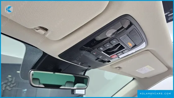 KIA CARNIVAL 9-SEATER SIGNATURE