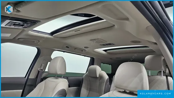 KIA CARNIVAL 9-SEATER SIGNATURE