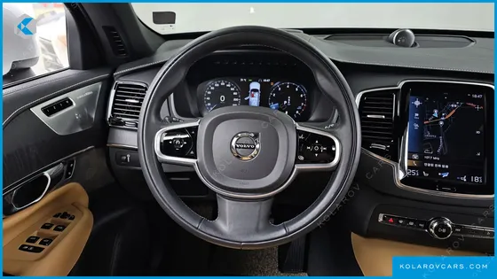 VOLVO XC90 B6 INSCRIPTION