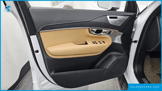 VOLVO XC90 B6 INSCRIPTION