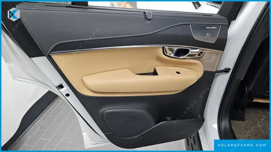 VOLVO XC90 B6 INSCRIPTION