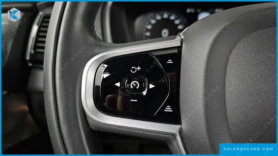 VOLVO XC90 B6 INSCRIPTION