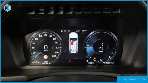 VOLVO XC90 T8 R-DESIGN HYBRID