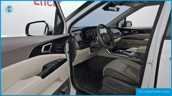 KIA CARNIVAL GASOLINE 9-SEATER HI-LIMOUSINE