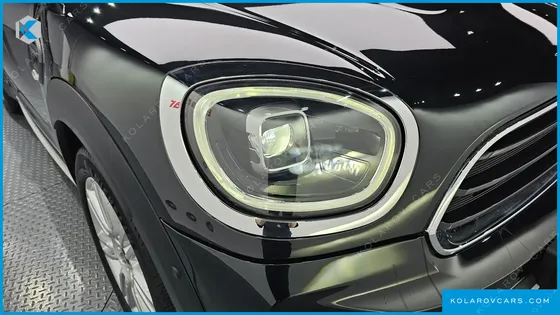 MINI COUNTRYMAN CLASSIC PLUS LAUNCH PACK