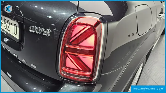 MINI COUNTRYMAN CLASSIC PLUS LAUNCH PACK