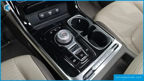 KIA CARNIVAL 9-SEATER SIGNATURE