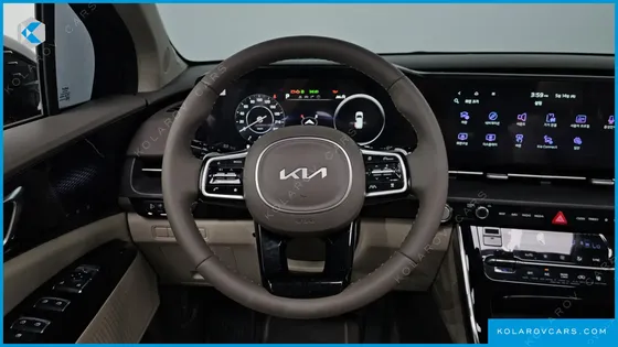 KIA CARNIVAL 9-SEATER SIGNATURE