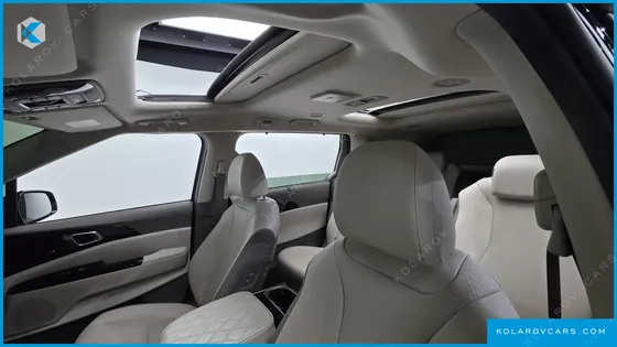 KIA CARNIVAL GASOLINE 9-SEATER NOBLESSE