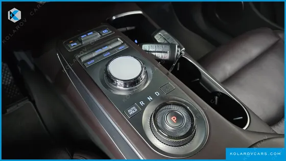GENESIS GV70 2.5T GASOLINE 2WD