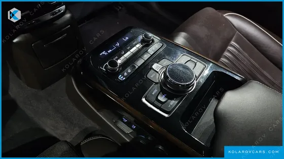 GENESIS EQ900 5.0 GDI AWD