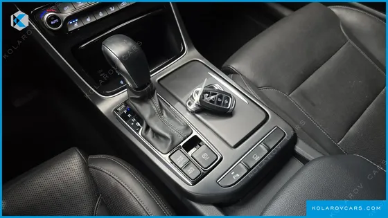 HYUNDAI GRANDEUR 3.0 LPI MODERN (RENTAL CAR)