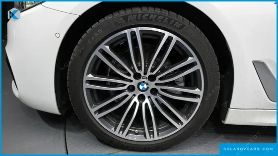 BMW 5 SERIES 520D XDRIVE M SPORT PACKAGE PLUS