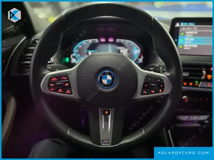BMW IX3 M SPORTS