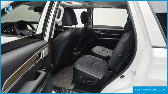 KIA MOHAVE DIESEL 3.0 4WD 6-SEATER