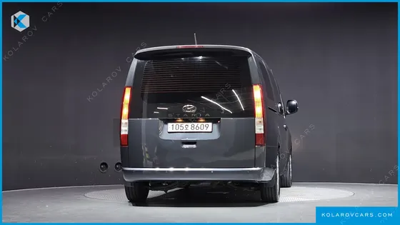 HYUNDAI STARIA TOURER 9-SEATER