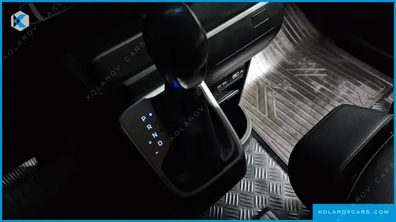 HYUNDAI STARIA TOURER 9-SEATER