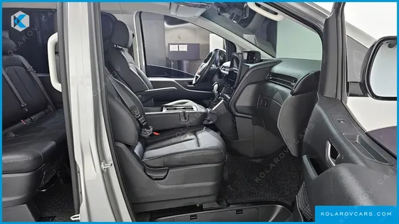 HYUNDAI STARIA L3.5 TOURER 11-SEATER