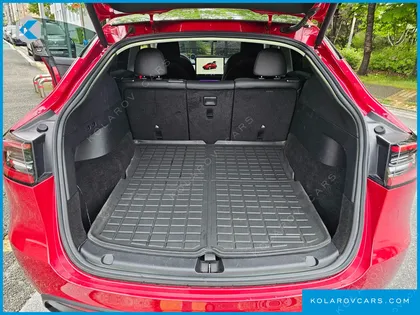 TESLA MODEL Y LONG RANGE AWD