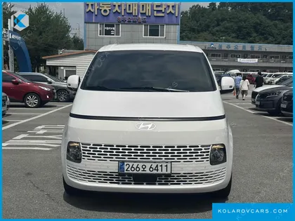 HYUNDAI STARIA TOURER 9-SEATER