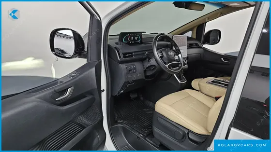 HYUNDAI STARIA HEV 1.6 CARGO 3-SEATER