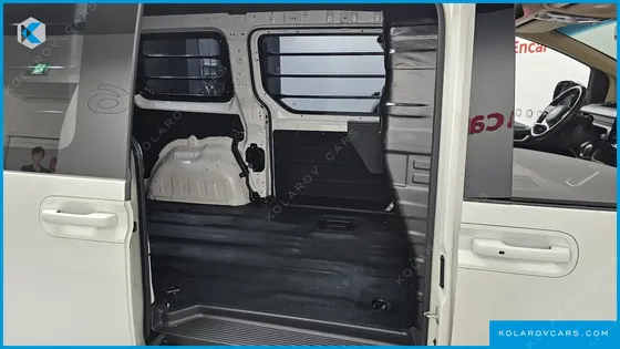 HYUNDAI STARIA HEV 1.6 CARGO 3-SEATER