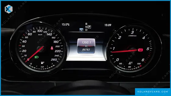 MERCEDES E-CLASS E220D 4MATIC AVANTGARDE