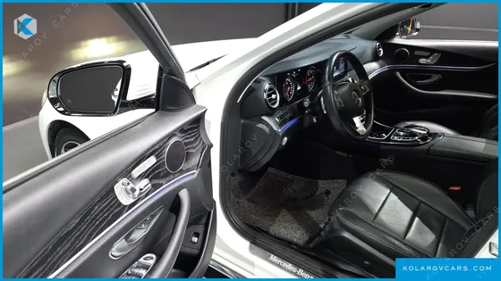 MERCEDES E-CLASS E220D 4MATIC AVANTGARDE
