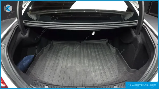 MERCEDES E-CLASS E220D 4MATIC AVANTGARDE