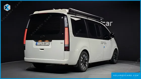 HYUNDAI STARIA 4WD CAMPER