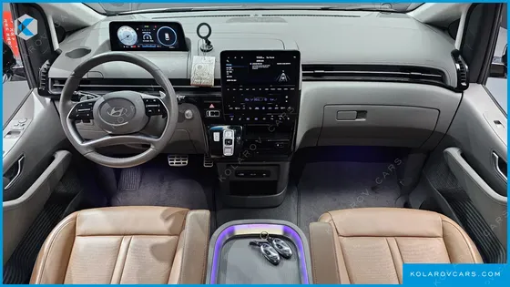 HYUNDAI STARIA 4WD CAMPER