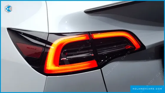 TESLA MODEL Y PERFORMANCE AWD