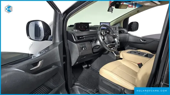HYUNDAI STARIA 2WD CAMPING CAR