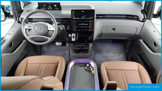 HYUNDAI STARIA 2WD CAMPING CAR