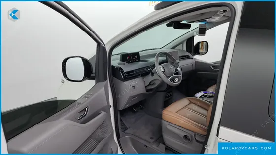 HYUNDAI STARIA 2WD CAMPING CAR