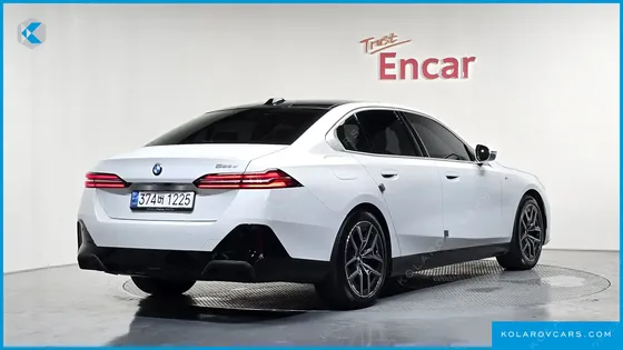 BMW 5 SERIES 523D M SPORT
