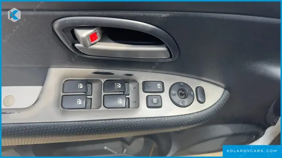 KIA CARENS LPI 2.0 GLX