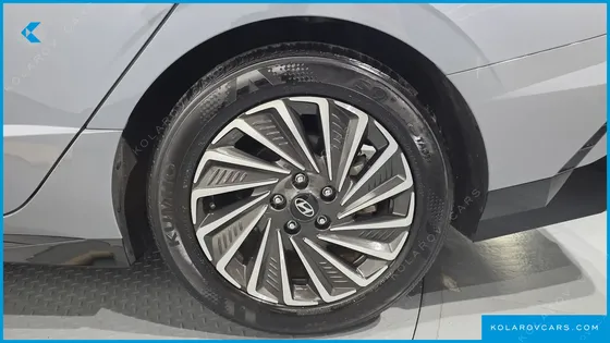 HYUNDAI SONATA EXCLUSIVE