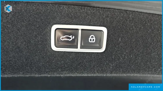 GENESIS G90 GASOLINE 3.5 TURBO AWD